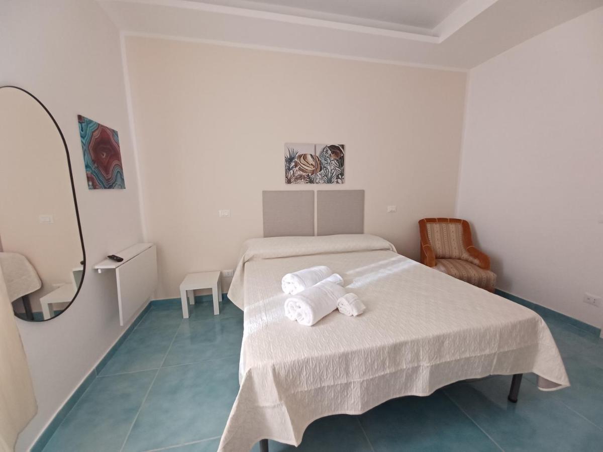B&B Due Stanzulelle Salerno Exterior foto